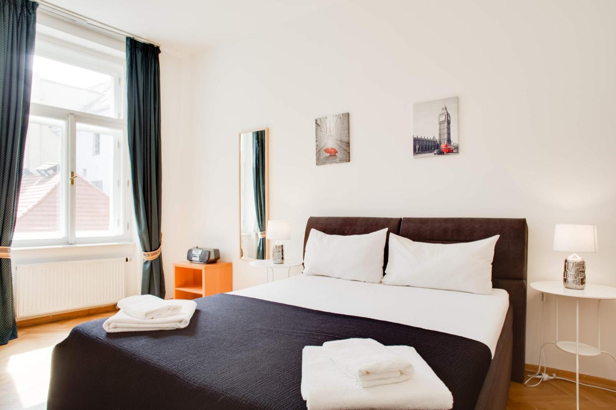 Pretty, Comfortable * Praha